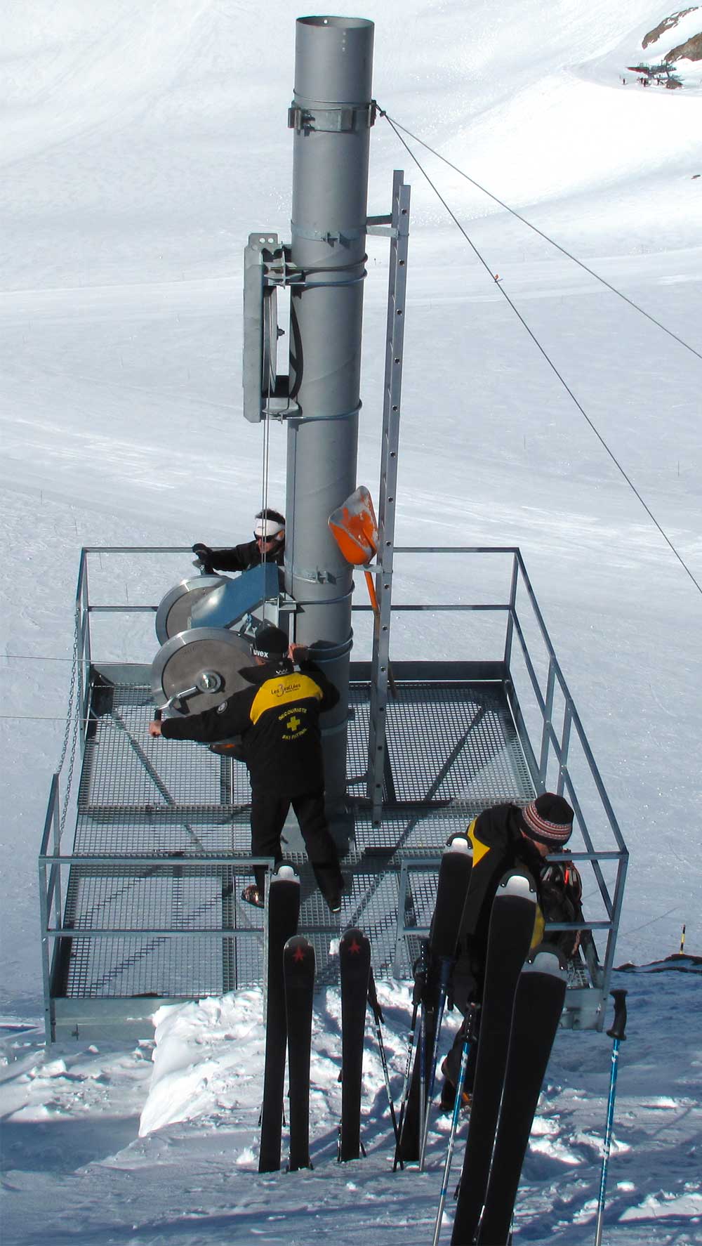 le catex manuel du glacier de Sarennes à l'Alpe d'Huez